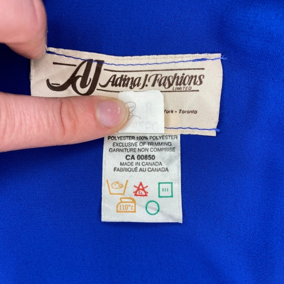 Stunning vintage blouse with show stopping appliqué - Picture 3 of 9